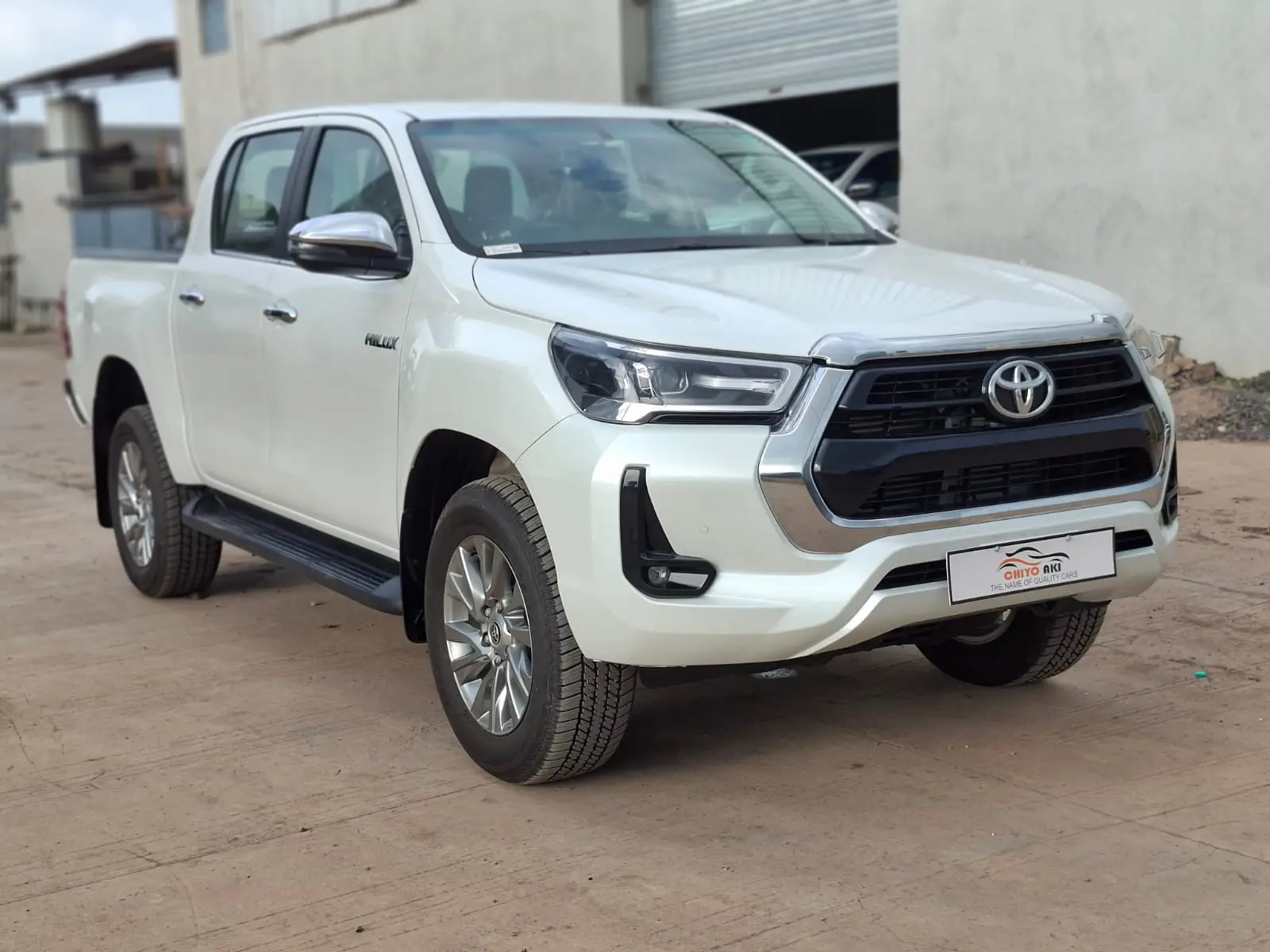 TOYOTA HILUX view 1