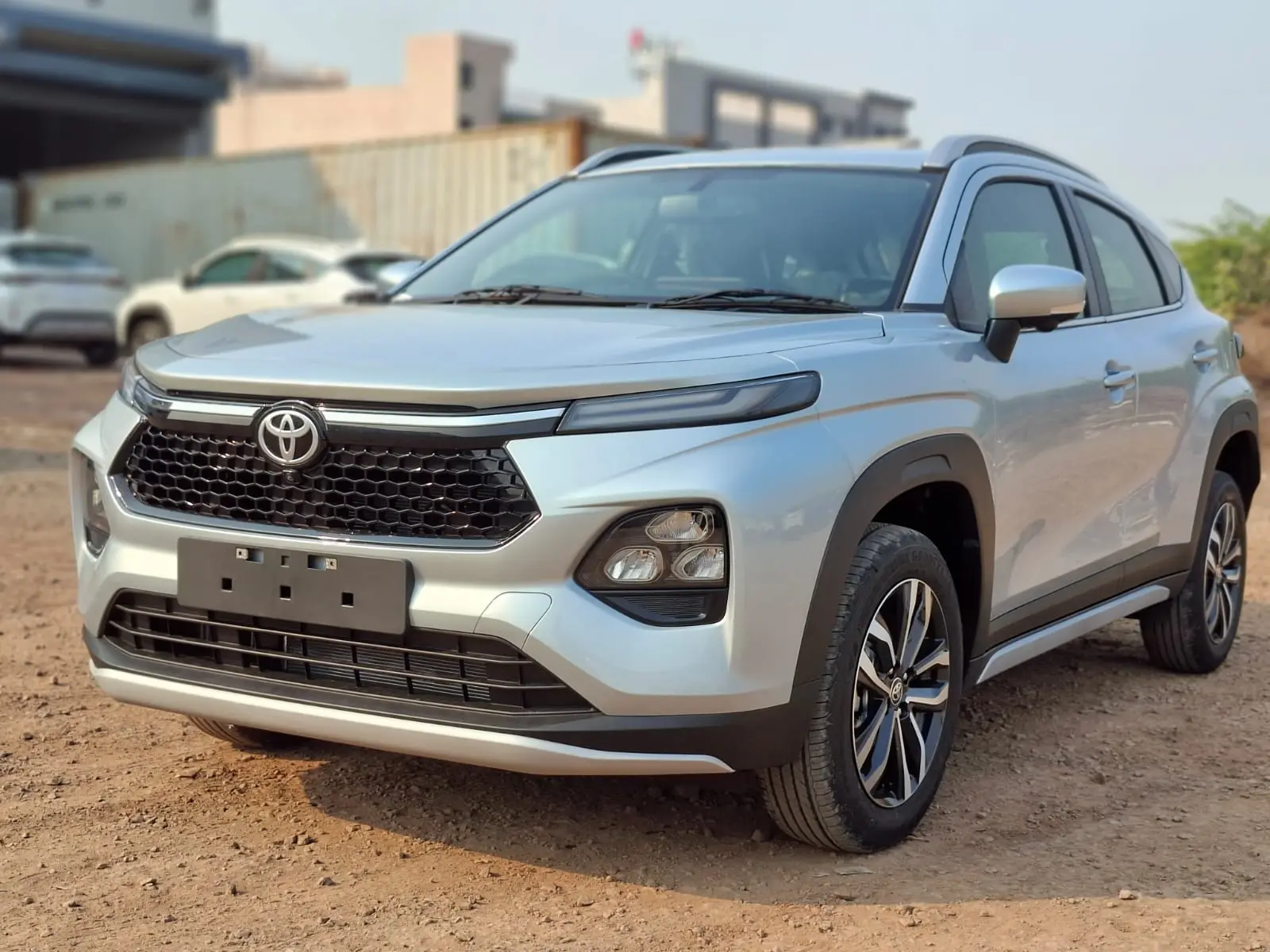TOYOTA TAISOR view 1