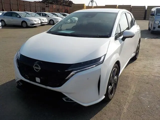 NISSAN AURA view 1
