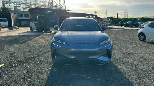 BYD SEALION 7